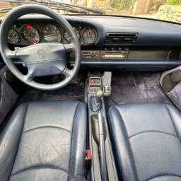 PORSCHE Carrera 4S (993)