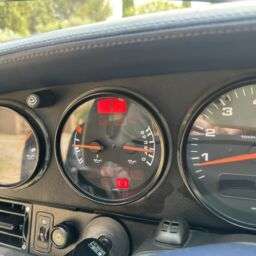 PORSCHE Carrera 4S (993)