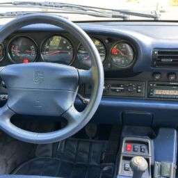 PORSCHE Carrera 4S (993)