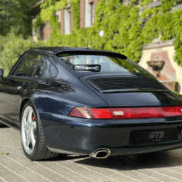 PORSCHE Carrera 4S (993)