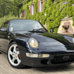 PORSCHE Carrera 4S (993)